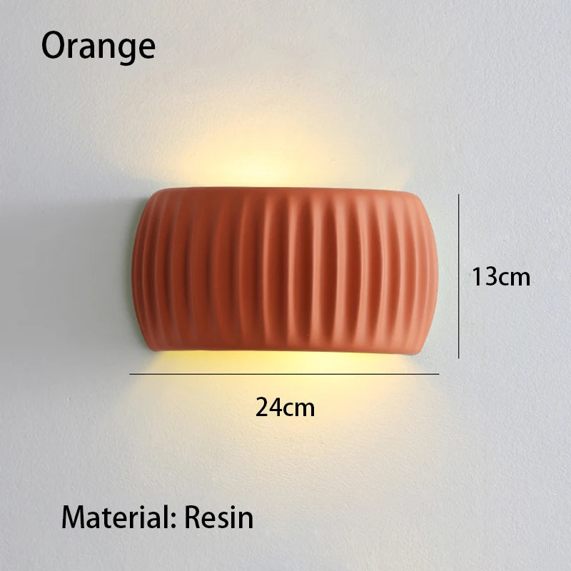 applique murale moderne blanc vert orange rayures horizontales éclairage quotidien chambre coucher salle manger
