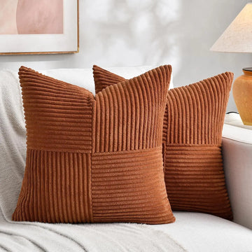 housse coussin carrée marron rayures horizontales moderne canapé lit décoration maison