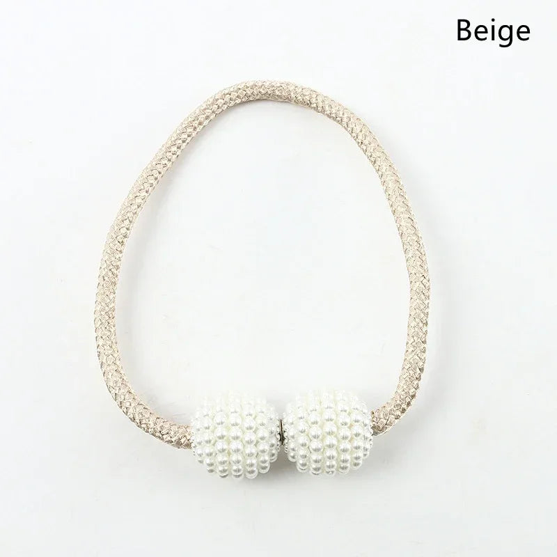 boucle rideau magnétique blanches tissu texturé gris clair moderne élégant accessoire volet polonais polyester