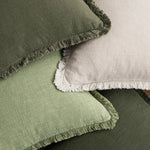 coussins décoratifs bohèmes lin texturé franges blanc cassé vert olive gris