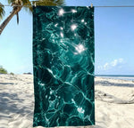 serviette plage microfibre séchage rapide absorption longue durée motif aquatique moderne bleu turquoise clips