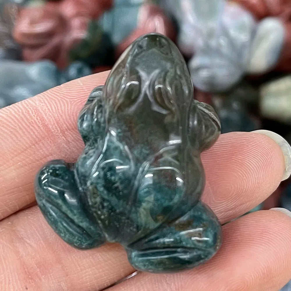 statuette grenouille pierre naturelle jaune rouge rose verte noire aventurine quartz rose ornement maison