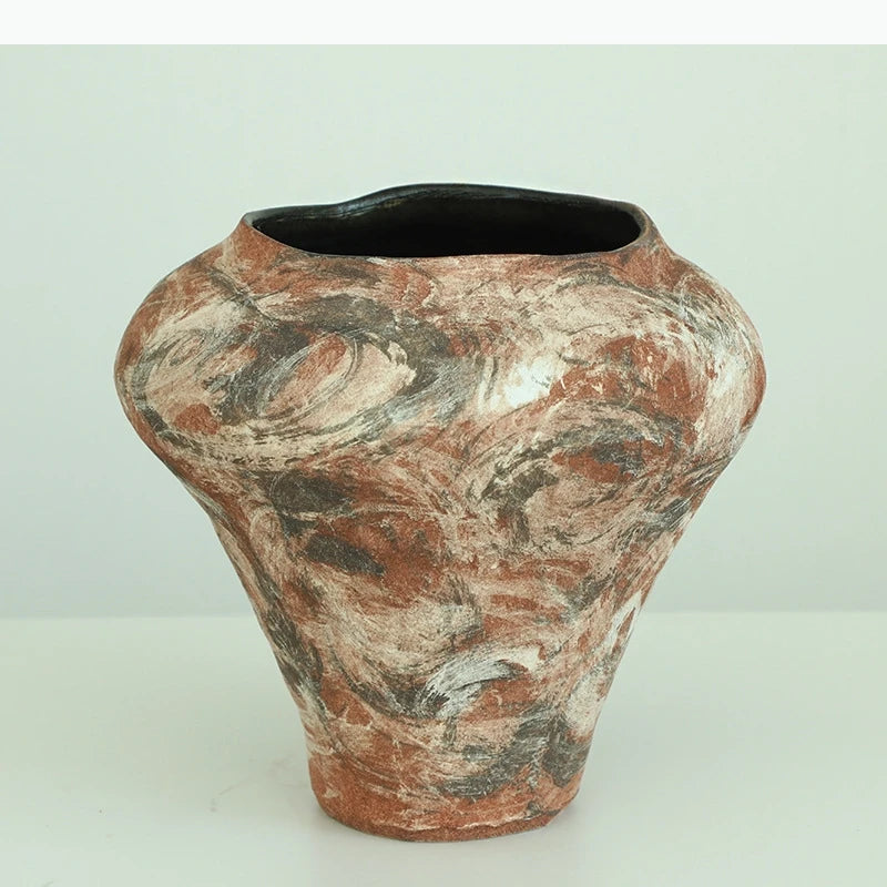 vase céramique moderne motif tourbillons beige marron noir texturé tableDecoration floral