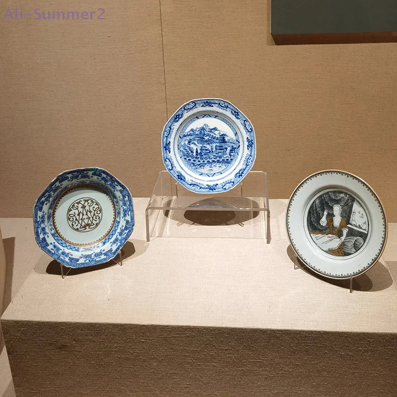 présentoirs transparents supports assiettes décoratives motifs floraux asiatiques vintage Pods bols
