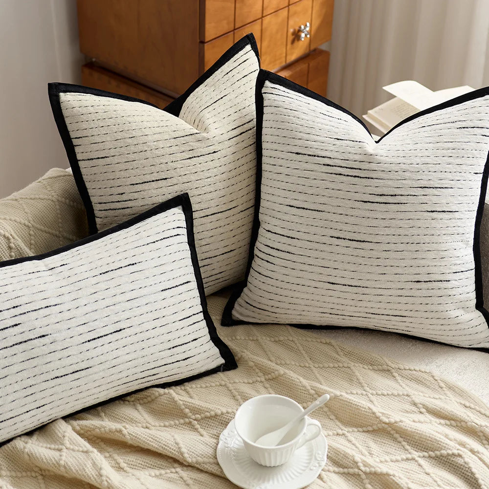 coussins carrés blanc noir rayures moderne housses jacquard polyeste décoration intérieure nordique fixations