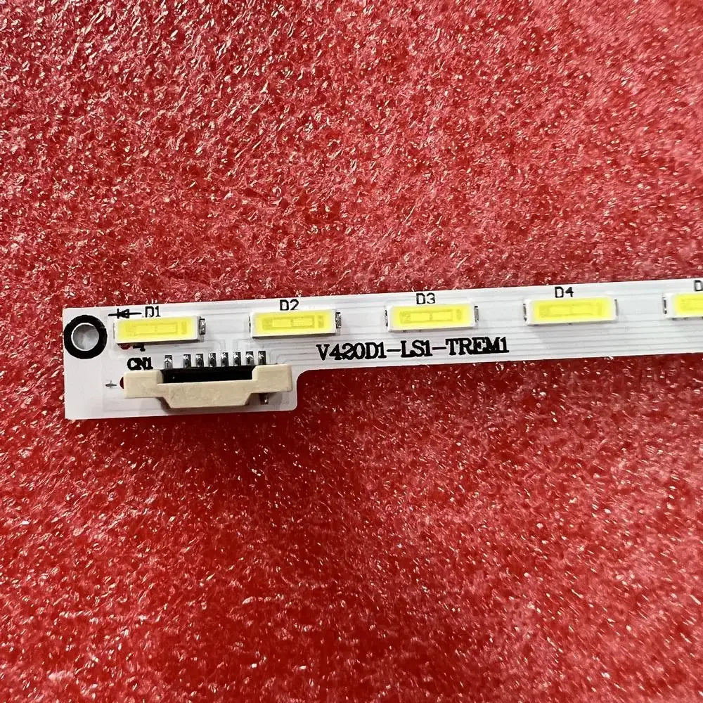 ruban led blanc jaune diodes continues moderne sans cable fixations invisibles connecteur électrique