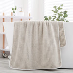 serviettes bain microfibre coton biologique rayées modernes douces rose clair gris clair lavage main