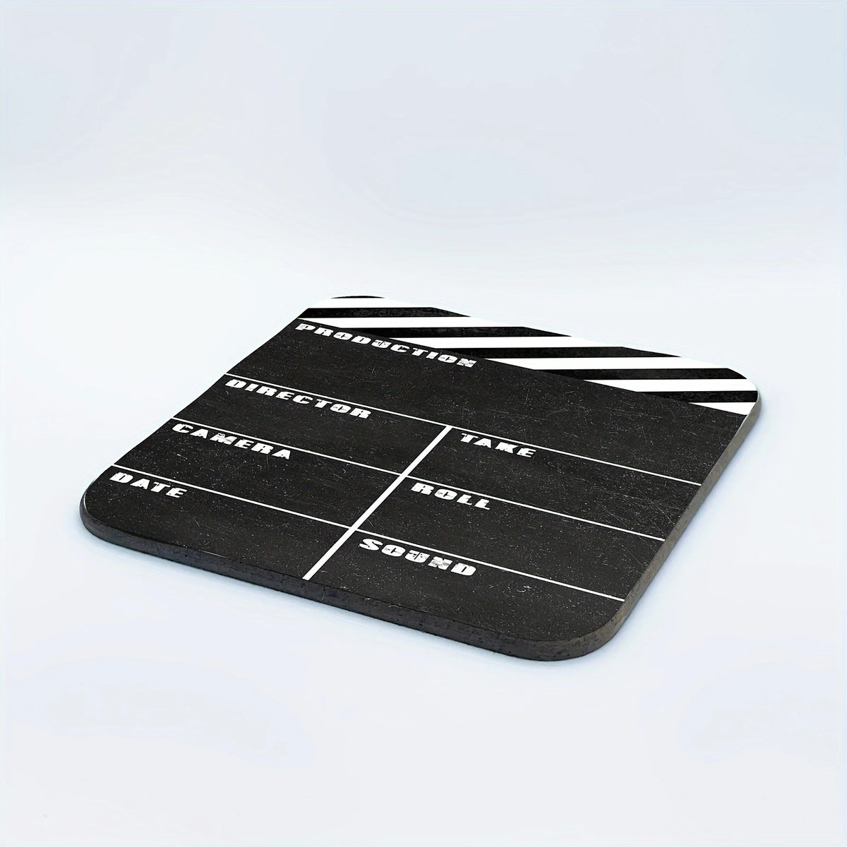 coasters bois noirs blancs motif rayures diagonales textes minimalistes modernes piècesDecorationCuisineMaison