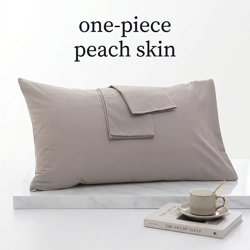 coussin décoratif rectangulaire uni tissu peau pêche moderne lit chambre beige