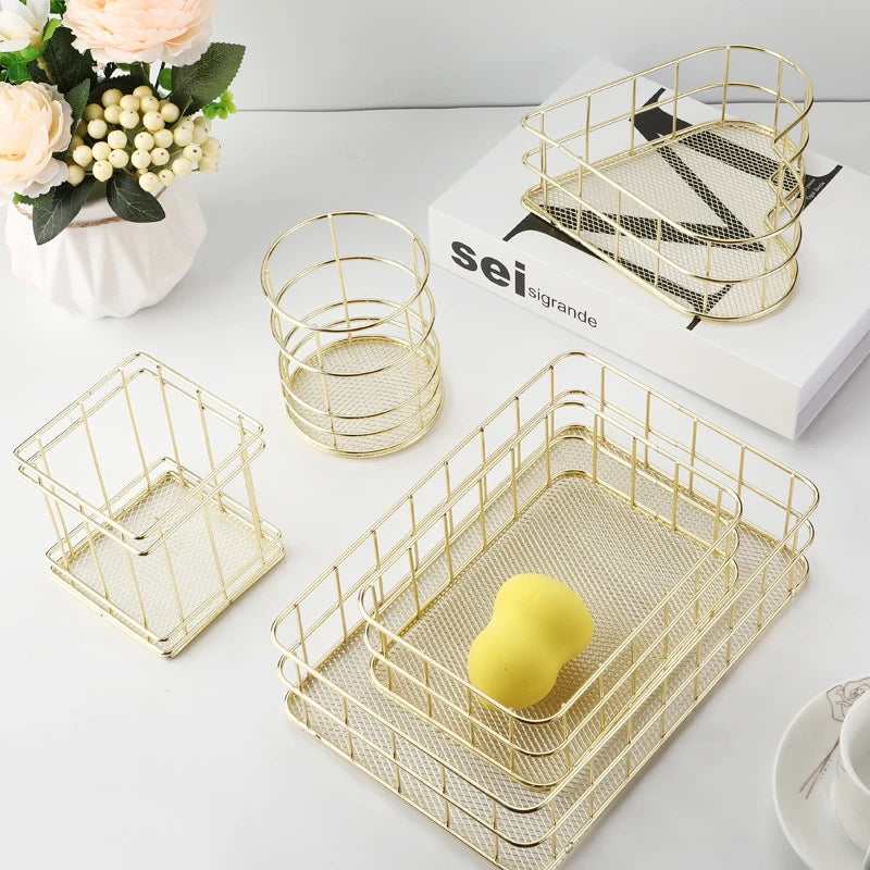 paniers rangement métal or rose gold maille fine moderne minimaliste respectueux environnement multifonctionnels