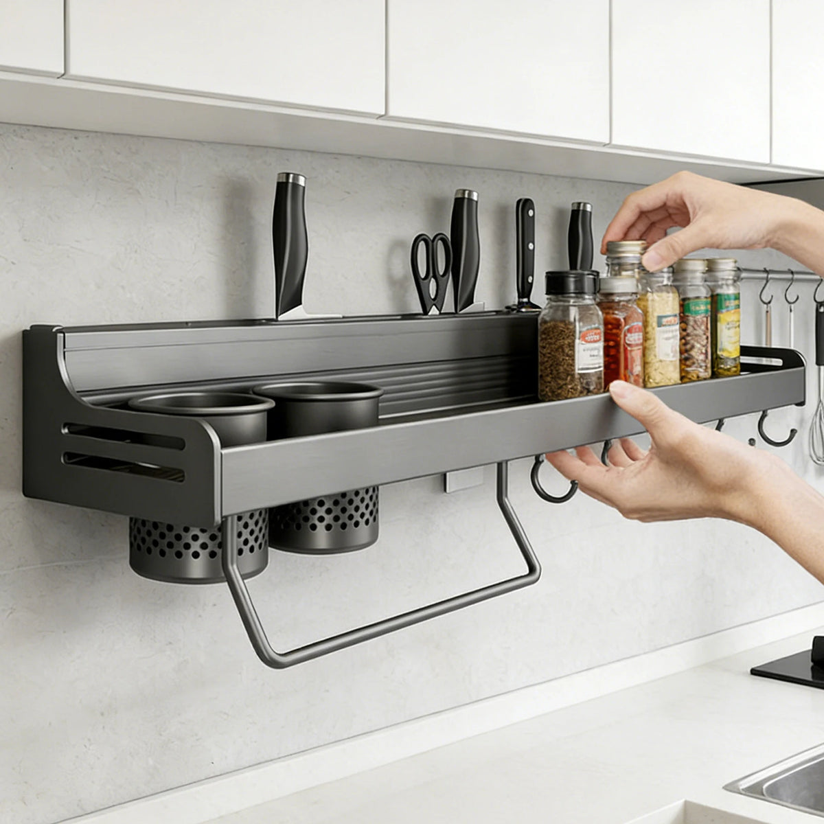 étagère rangement cuisine multifonctionnelle gris blanc moderne adhésif porte couteaux fourchettes soupes bouteilles verres