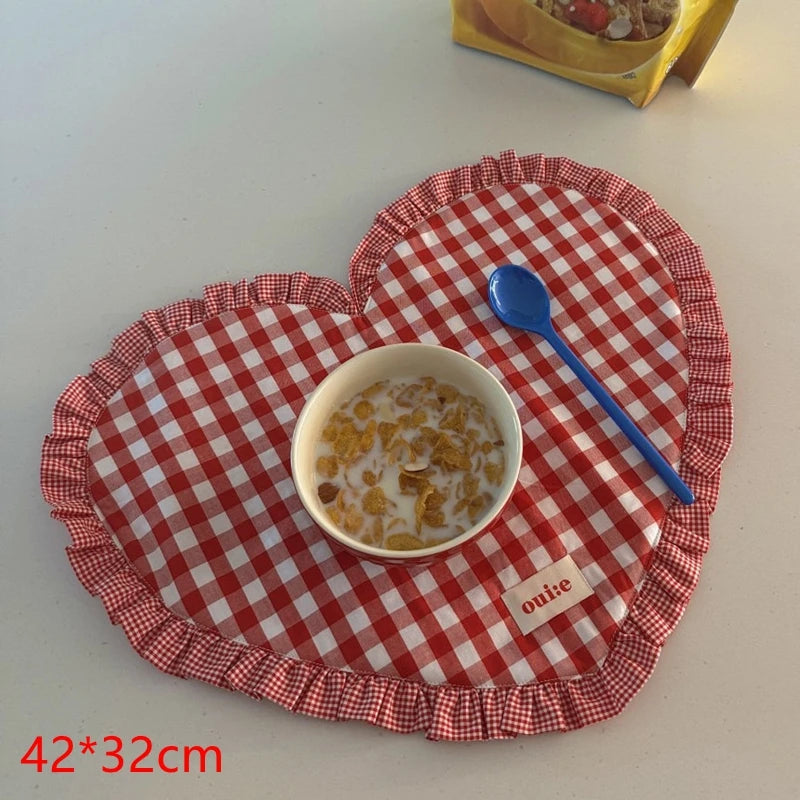 serviettes table coton carreaux coeurs rouge blanc bleu rose noël saint valentin