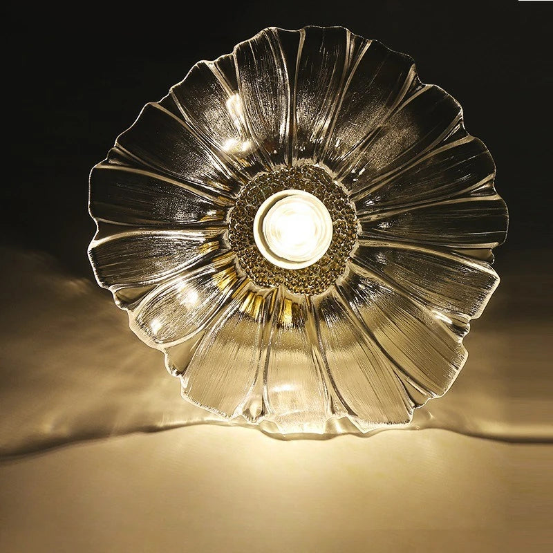 lampe suspendue or transparente motif floral texture ondulée moderne élégante tringle câble