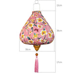 lanterne japonaise traditionnelle rouge fleurs décorative artisanale pompon bois suspendue