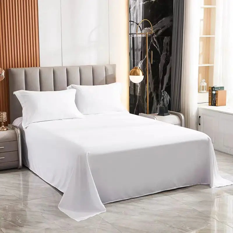 drap plat blanc lisse moderne deux taies oreillers blancs lisses lits simples doubles maison
