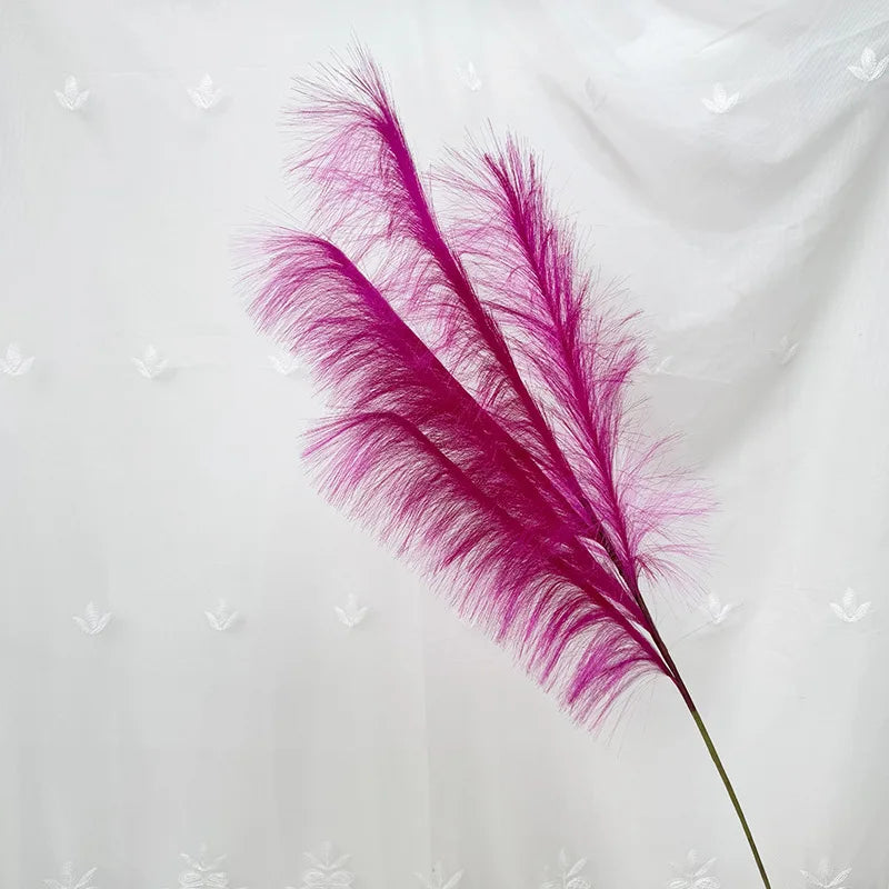 plumes décoratives intérieures violet bleu rose jaune orange blanc rouge naturel simple