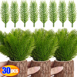 décoration noël branche artificielle vert feuilles pointues moderne extérieur 30 pièces adhésif boule rouge