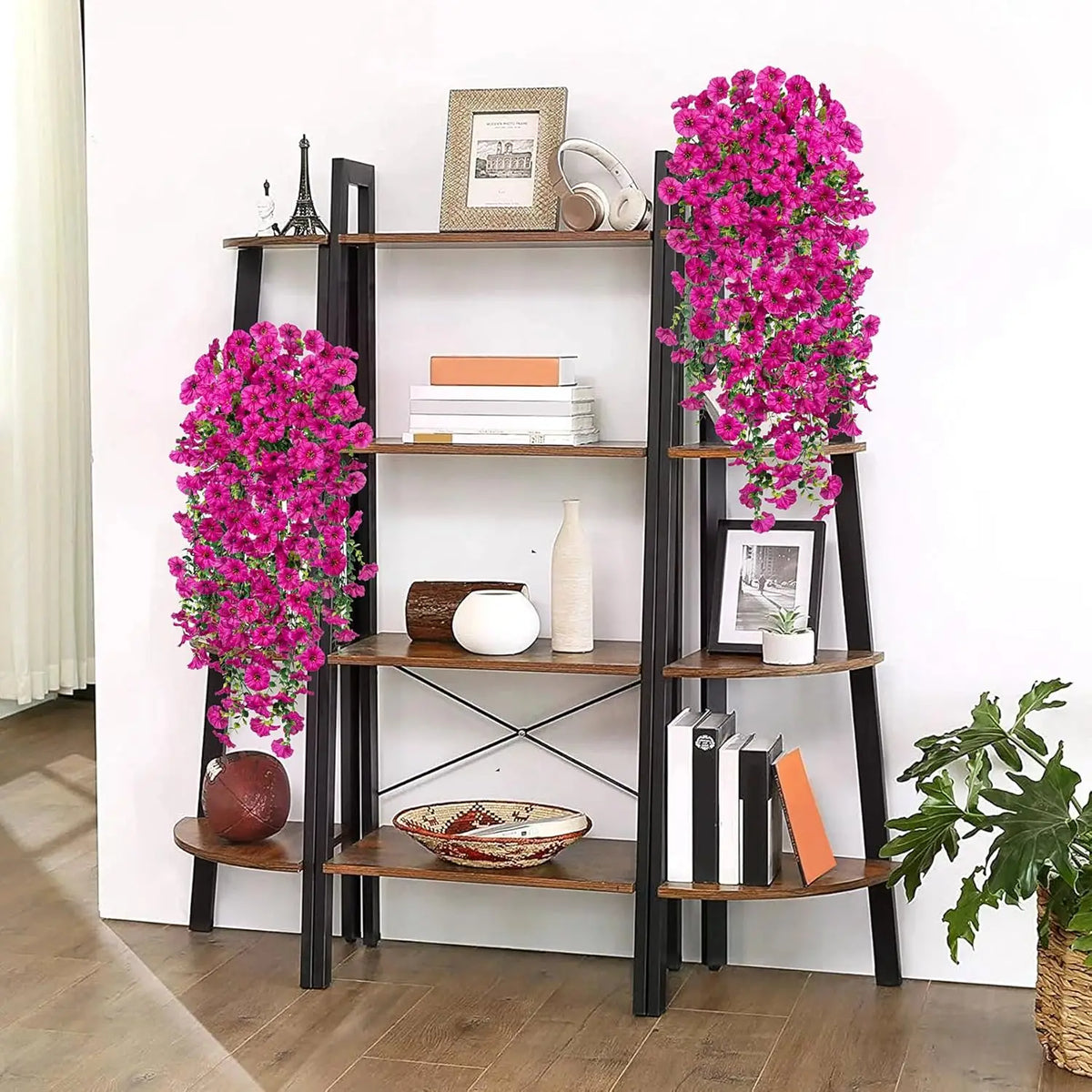 guirlande fleurs artificielles violettes roses jaunes oranges rouges feuilles vertes modernes decoration intérieure mariage