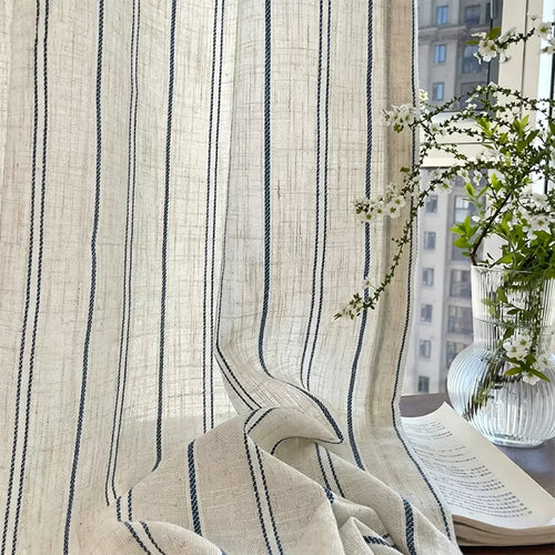 rideau transparent rayures horizontales beige clair noir moderne rustique fenêtre chambre salonextérieur opaque minimaliste