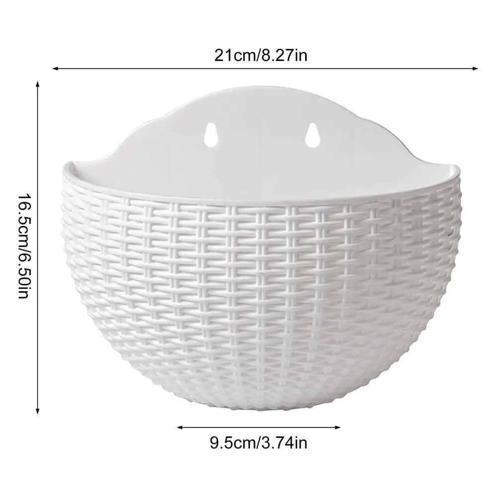 pot fleurs suspendu tressé marron rustique balcon maison extérieur plante verte grille métallique deux