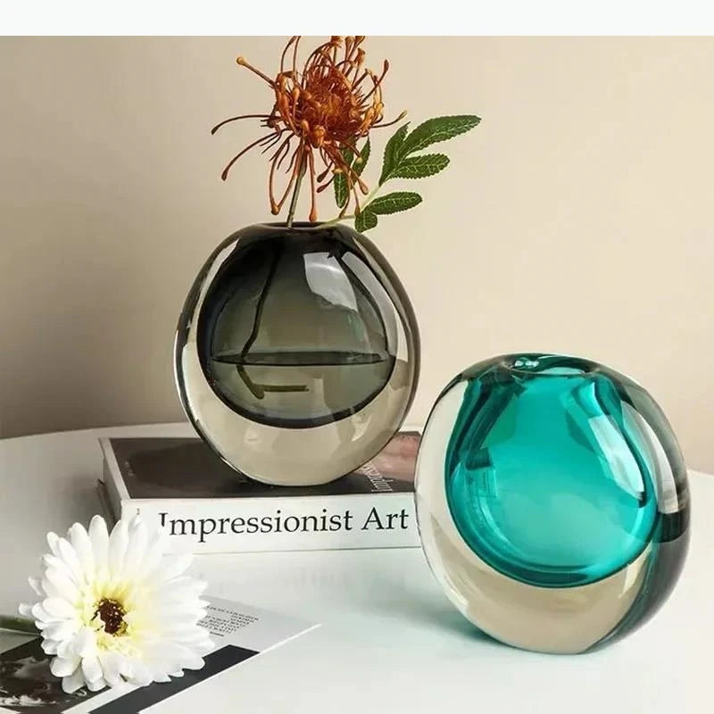 vase verre transparent moderne vert marron gris plante artificielle decoration table