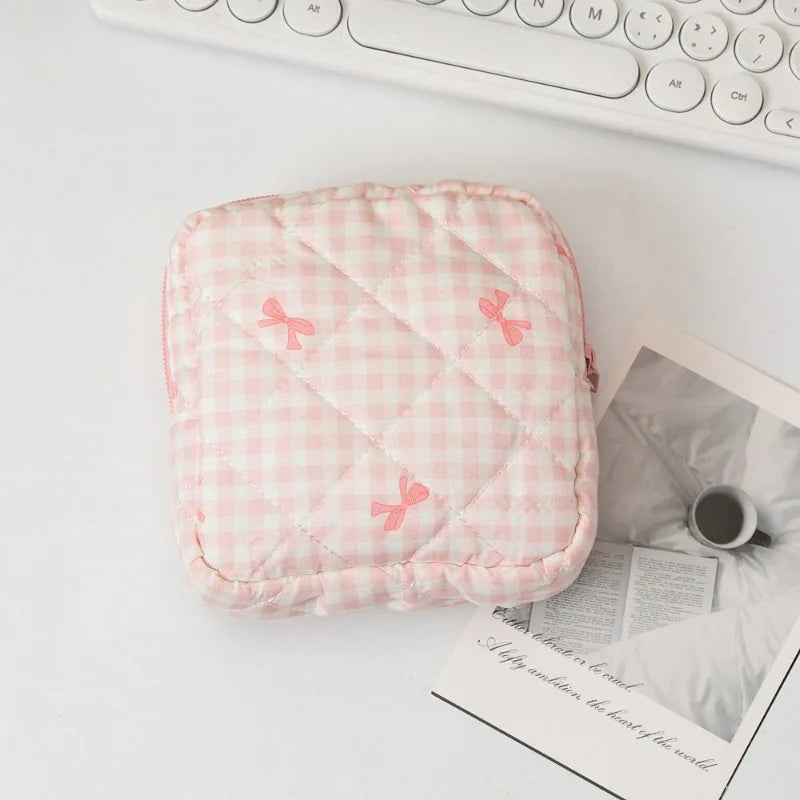 Sac cosmétiques polyestère noir blanc rose bleu cuir mat fermeture glissière poudre compacte brosse