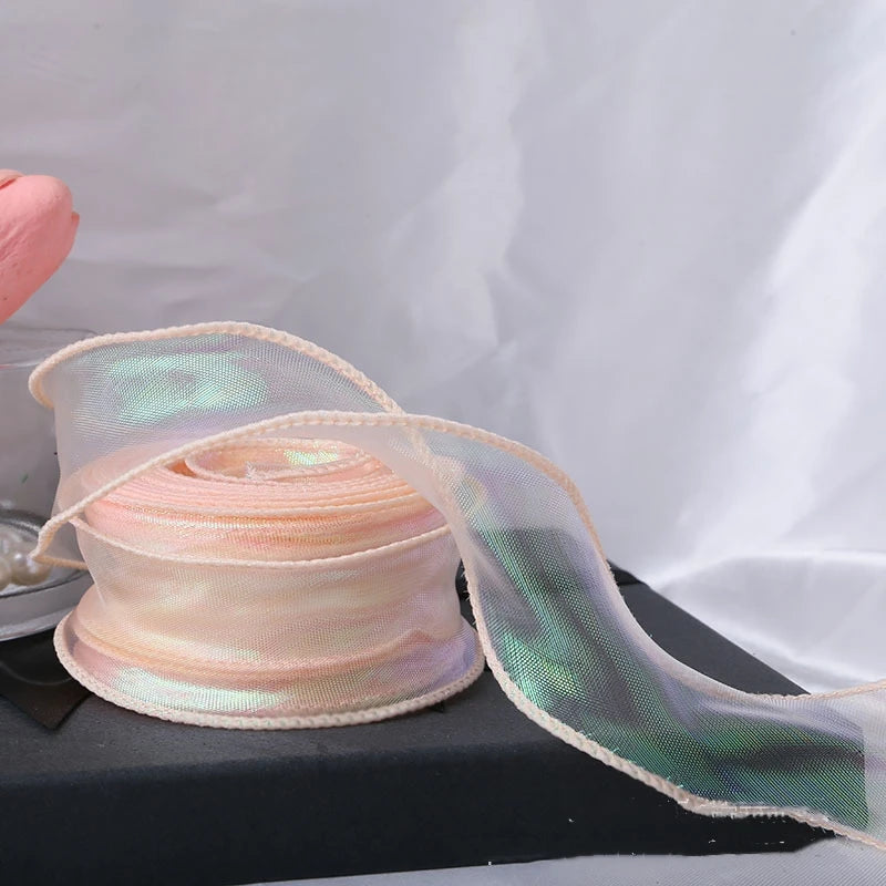 ruban organza holographique violet bleu blanc rose jaune vert moderne élégant artisanal emballage cadeau
