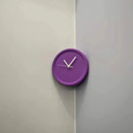 horloge murale moderne simple bleu rouge noir aiguille sans tic tac minimaliste salon
