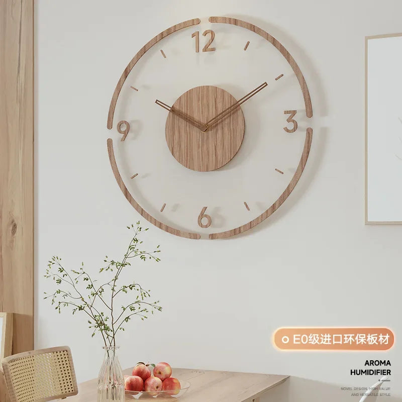 horloge murale bois marron clair minimaliste moderne salon quartz aiguille semi transparent déco chambre