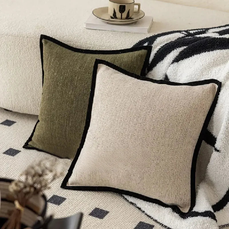 coussins décoratifs moderne vert olive beige coton polyester respectueux environnement fixations