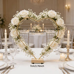 cadres formes coeurs fleurs roses velours tables mariage anniversaire decoration festive bougies nappes chaises