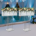 supports fleurs transparents argentés décoration événementielle moderne draperies ballons