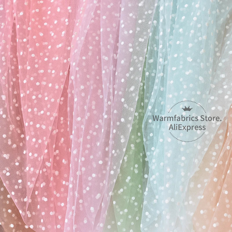 tulle rose blanches bleu vert beige translucide decoratif tissu maille