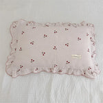 taie d'oreiller bébé ans coton floral cerises vintage beige clair motif animal compagnie jacquard