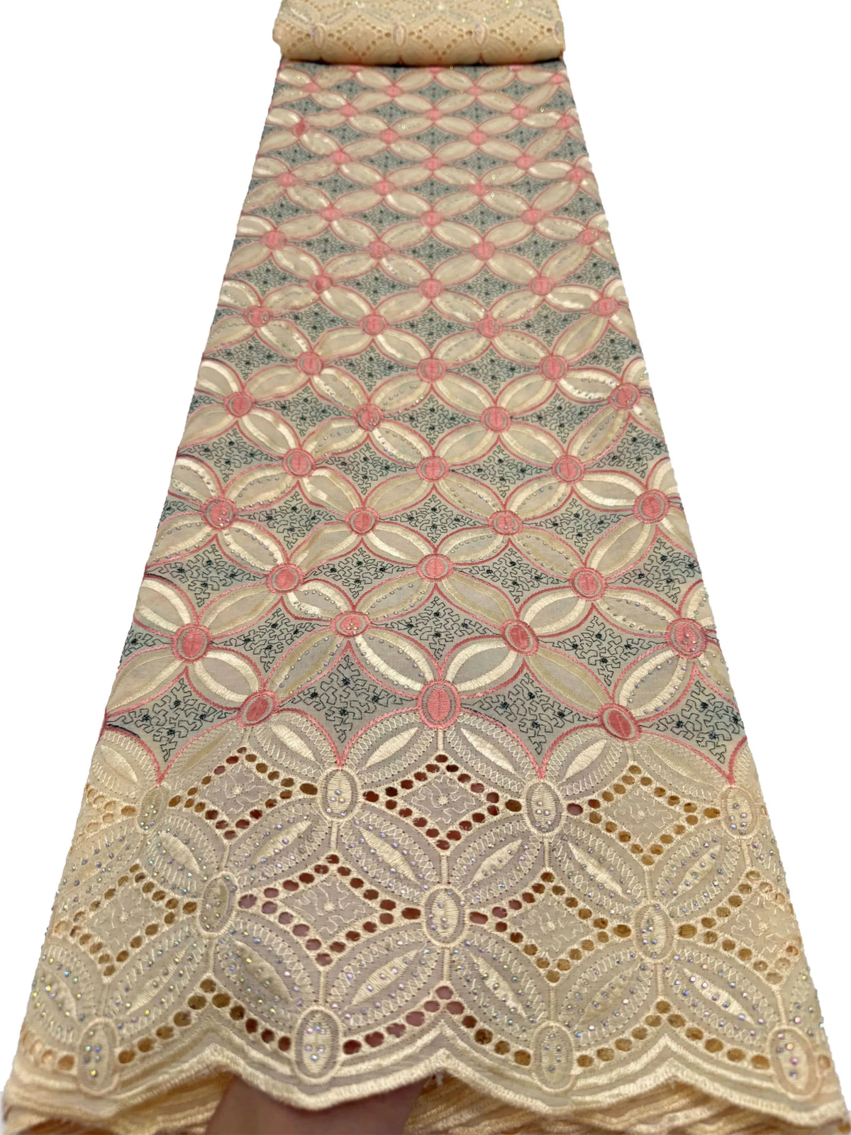 tissu brodé géométrique bleu clair noir vert rouge rose violet ajouré cérémonie mariage femme