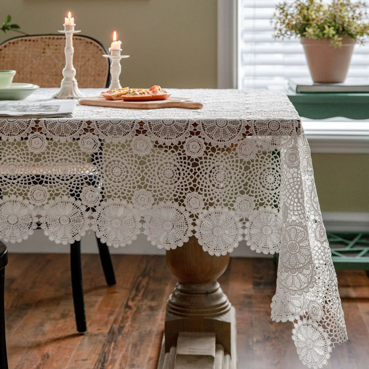 nappe table blanche polyester broderie circulaire classique mariage fête banquet