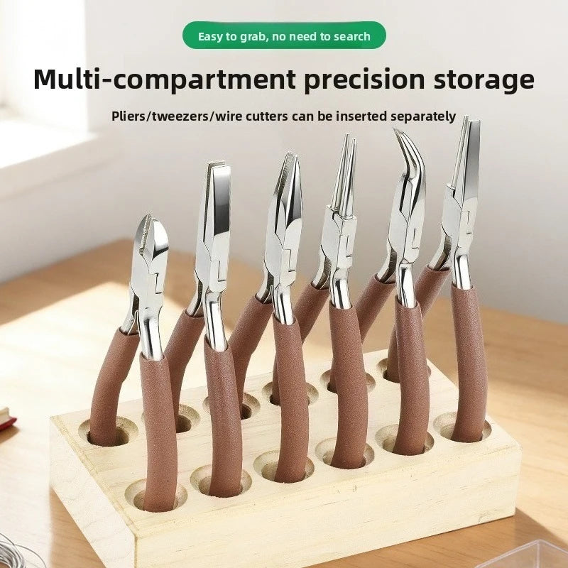 rangements outils bois pinces ciseaux texturés industriel utilitaire multifonctionnel fixations différentes