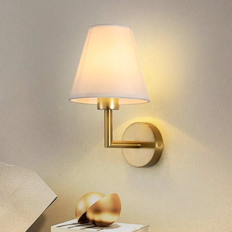 lampe murale moderne dorée tissu beige rétro éclairage led mur fixé wall opaque chambre