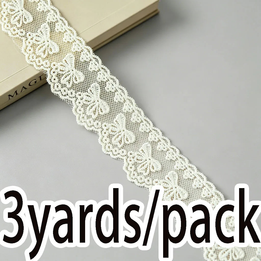 rubans dentelle motifs floraux papillons transparents 4cm largeur romantique vintage blanc noir beigeclair