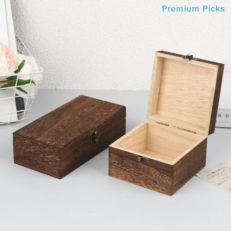 boîtes bijoux marron foncé grain bois vintage boucles métalliques rangement charnières artisanat décoration intérieure