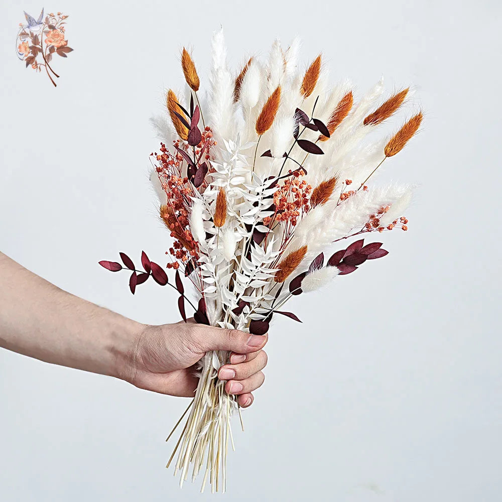 bouquet fleurs séchées naturelles blanches oranges brunes plumes feuilles anniversaire mariage decoration