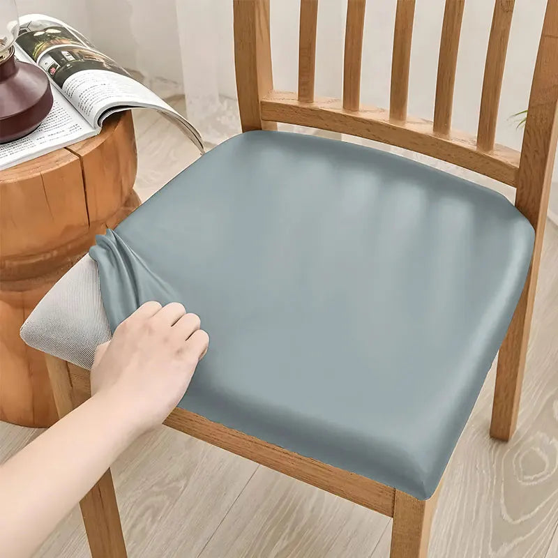 housses siège chaise cuir synthétique noir marron bleu clair moderne minimaliste élastique