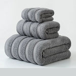 serviettes coton rayées classiques marron blanc gris pliées maison absorption rapide set