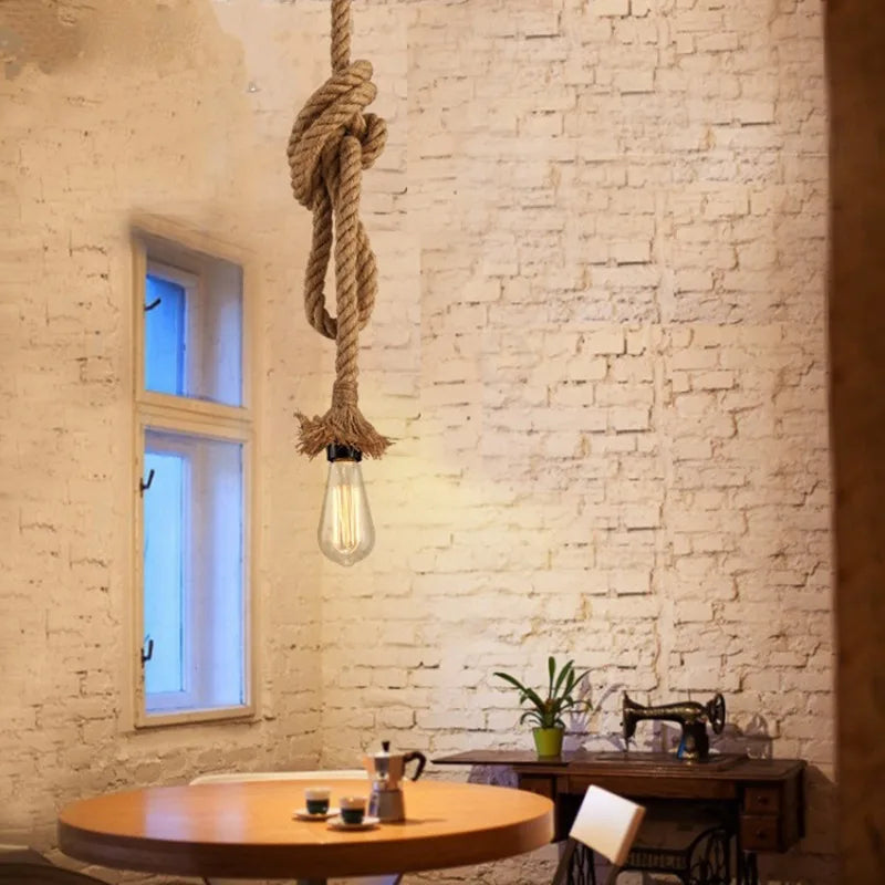 lampe suspendue industrielle corde tressée marron clair salon restaurant chambre principal