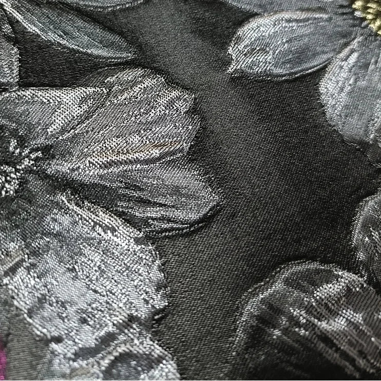 tissu polyester jacinthe fleurs stylisées résistance intempéries largeur 155cm couleurs bleu noir opacité