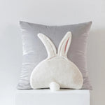 coussin gris clair motif lapin blanc mignon fermeture glissière ultra doux polyester coton jacquard