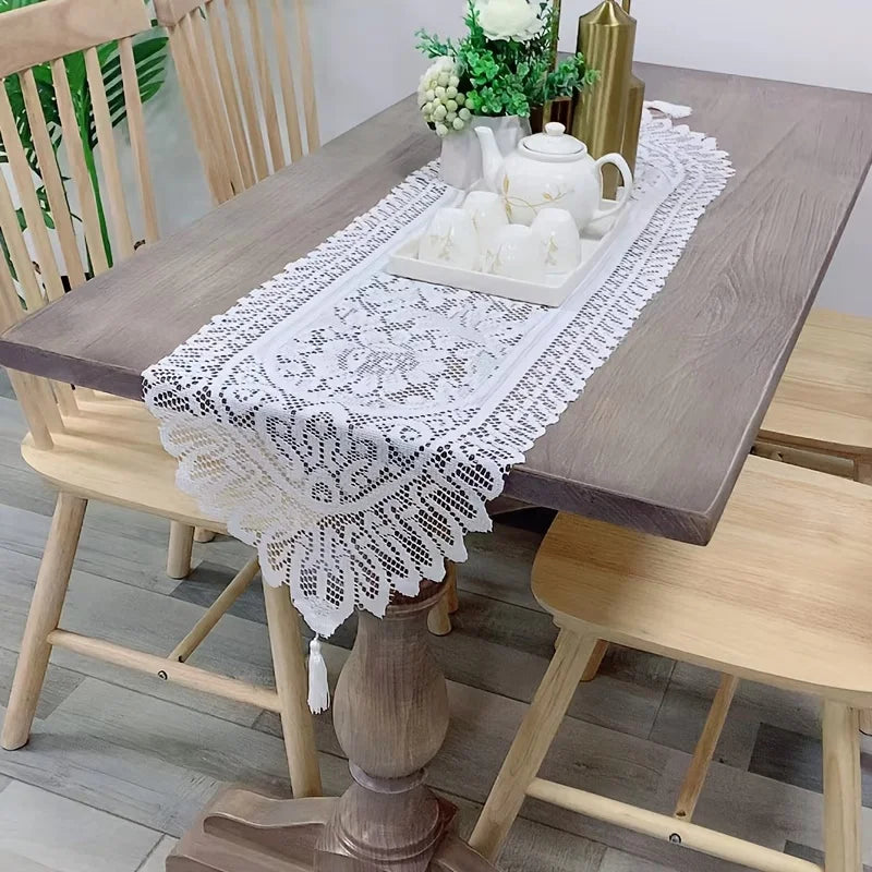 nappe dentelle motif floral transparent vintage rustique table noël