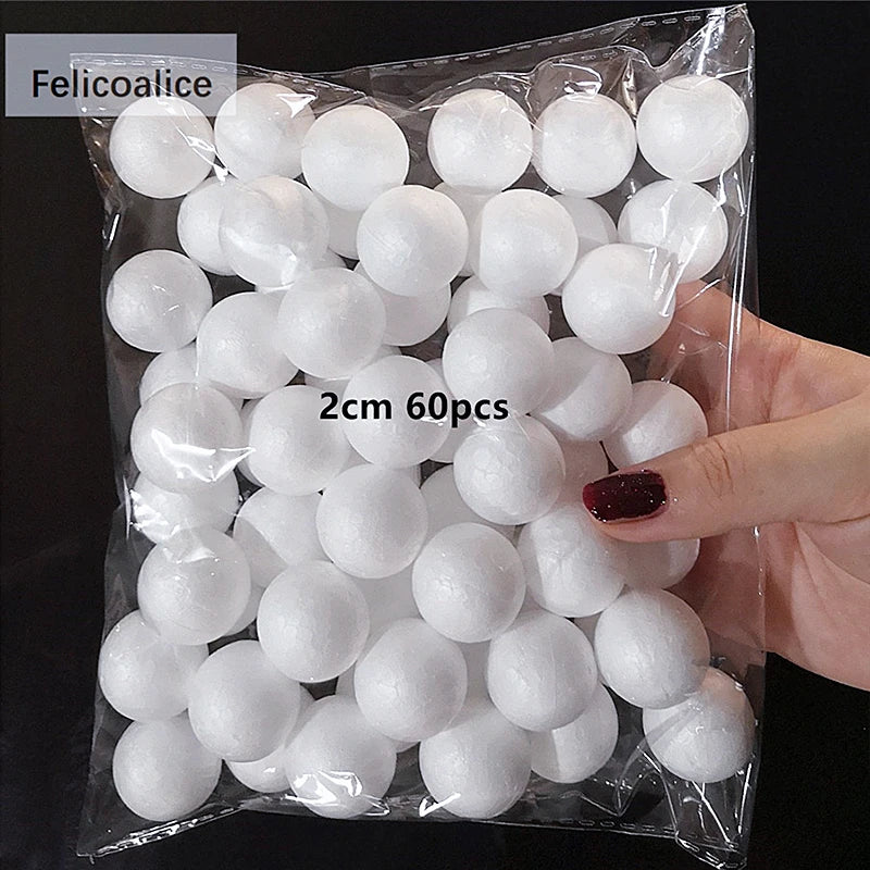 boules polystyrène blanc simples décorations fêtes mariage bricolage artisanat rondes lisses opaques variées tailles