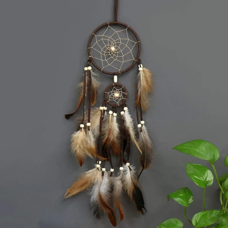 attrape rêves traditionnel plumes marron toile filet décoration chambre artisanal