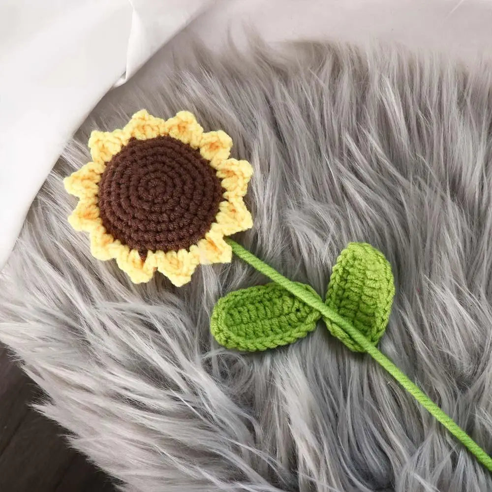 décoration intérieure bouquets fleurs tricotées jaune marron vert rustique chambre mariage anniversaire baby shower